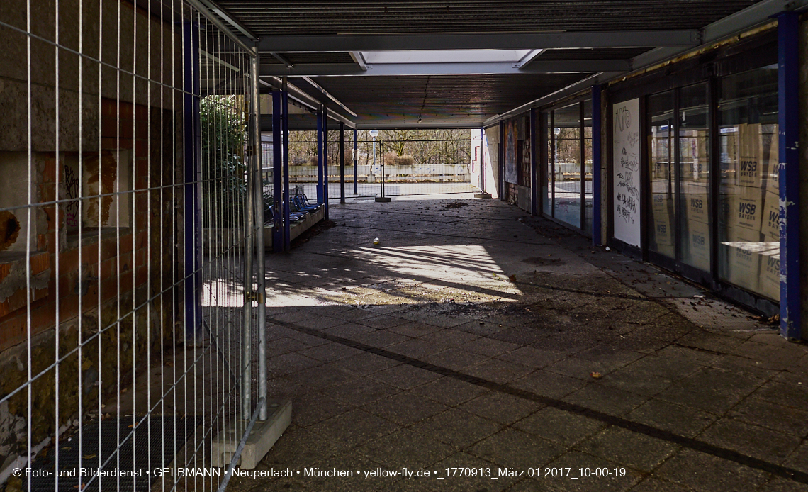 01.03.2017 - die Abrissbaustelle Quiddezentrum in Neuperlach